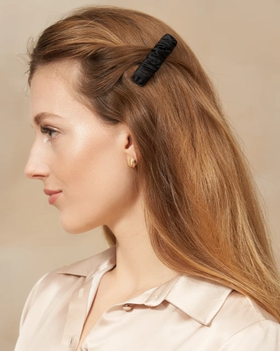 almania-marszczona-spinka-jedwabna-czarny-2.webp