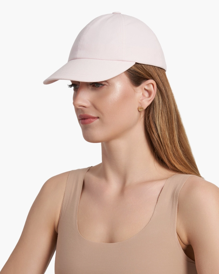czapka-z-daszkiem-z-jedwabną-podszewką-jasny-róż-1.webp