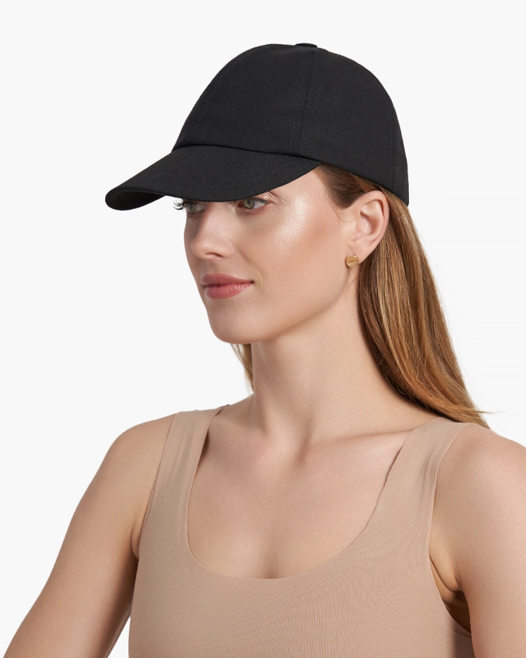 czapka-z-daszkiem-z-jedwabną-podszewką-czarny-1.webp