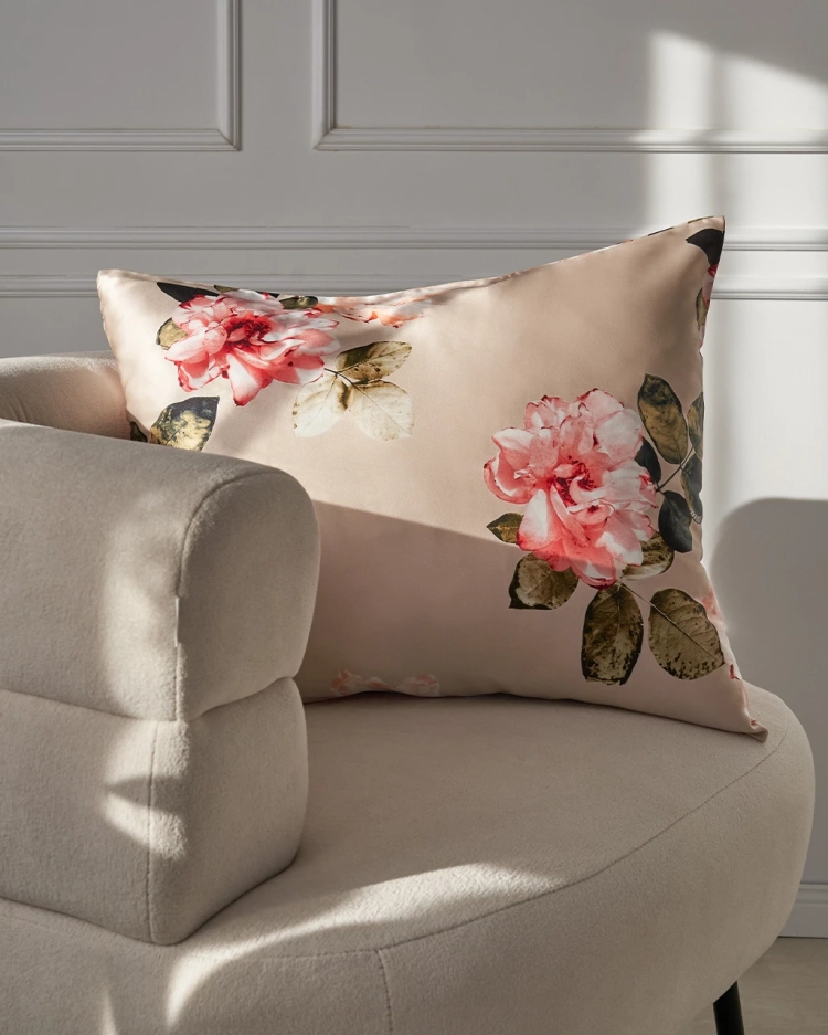 poszewka-jedwabna-peonie-4.webp