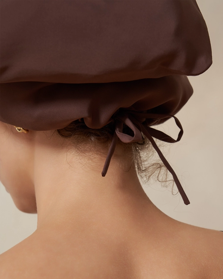 almania-turbany-jedwabny-long-czekoladowy-3.webp