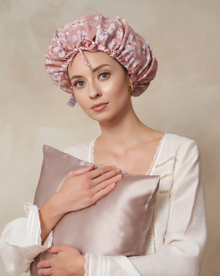 czepek-jedwabny-różowa-magnolia-2.webp