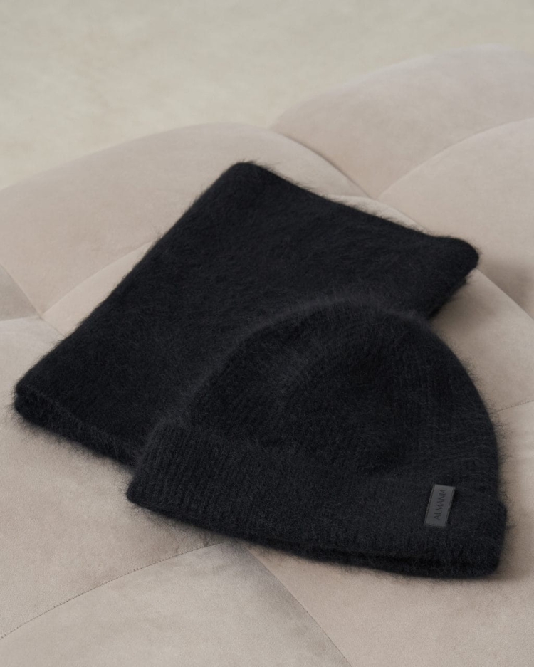 kaszmirowy_szalik_czapka_fluffy_czarny00003.jpg