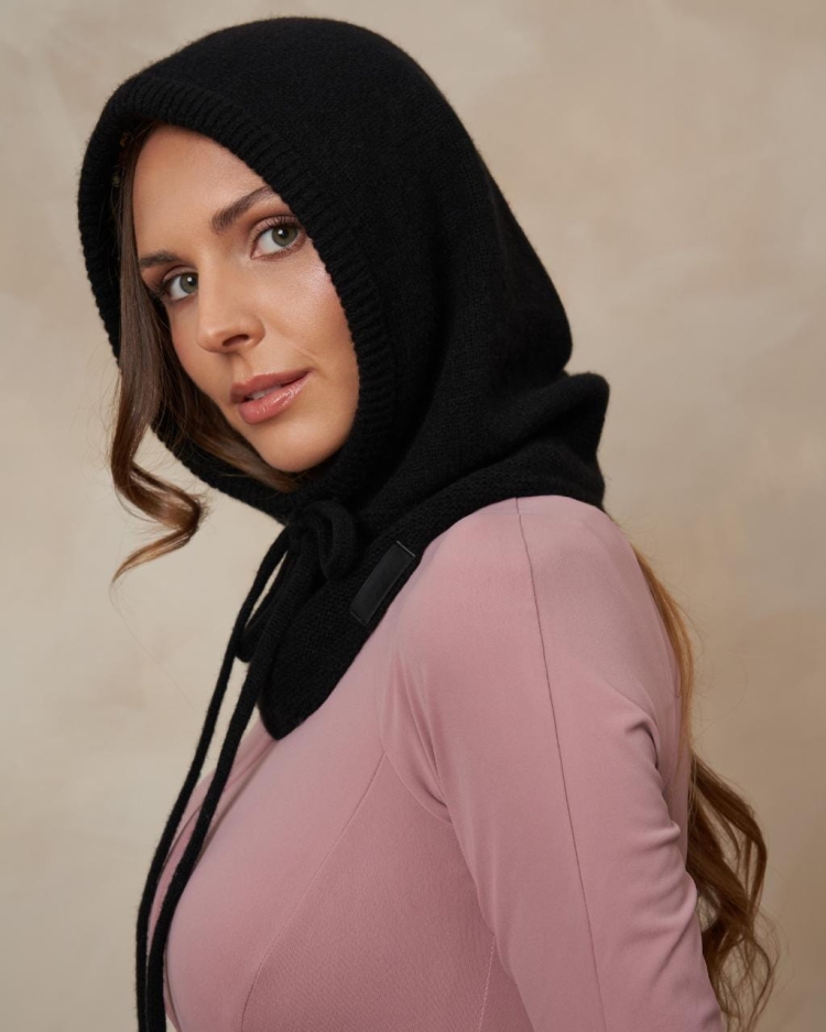 balaclava-kaszmirowa-z-jedwabna-podszewka-czarna-19.jpg