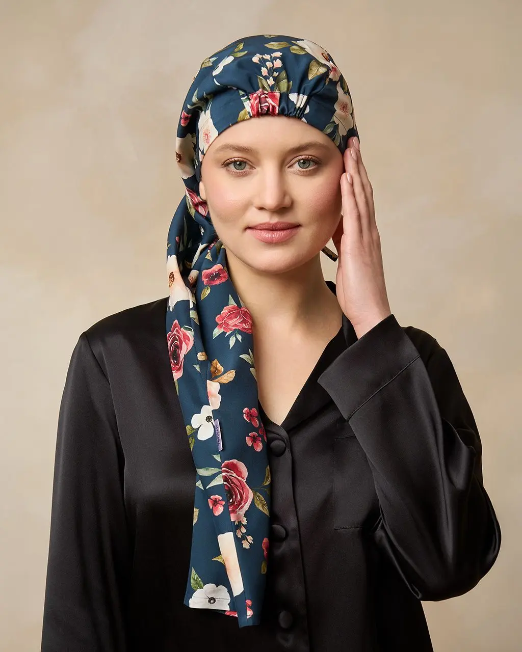 1866_Turban_jedwabny_long_felicja_2.webp