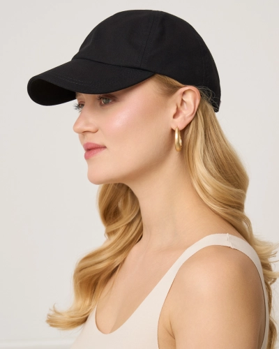 Czapka z daszkiem z jedwabną podszewką - czarny