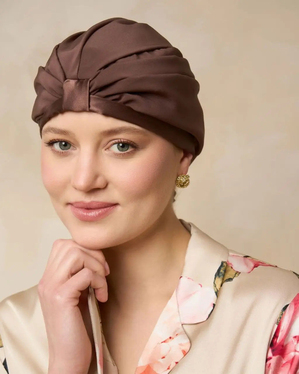 807-Turban-jedwabny-czekoladowy.webp