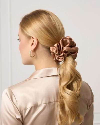 1745-Scrunchie-jedwabna-XXL-kawa.webp