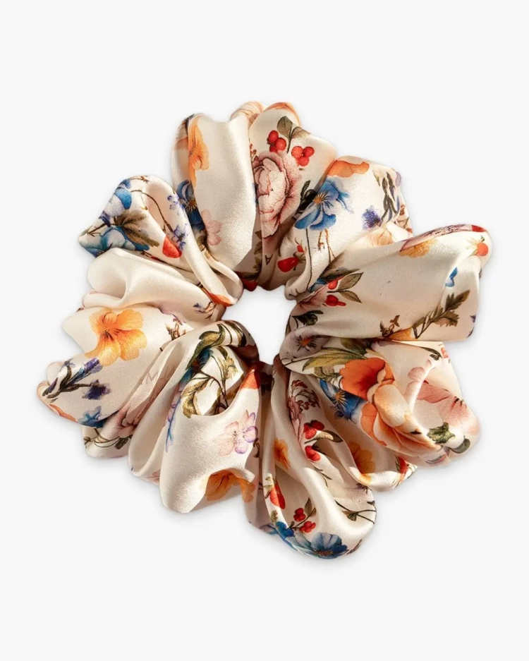 2131-scrunchie-jedwabna-XXL-wild-strawberry.webp