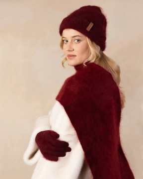 2170-kaszmiorwa-fluffy-z-jedwabna-podszewka-bordo-2.webp