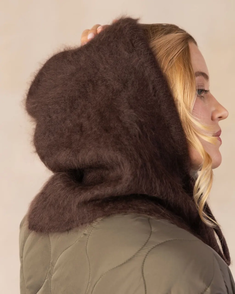 2185-balaclava-kaszmirowa-fluffy-z-jedwabna-podszewka-espresso-3.webp