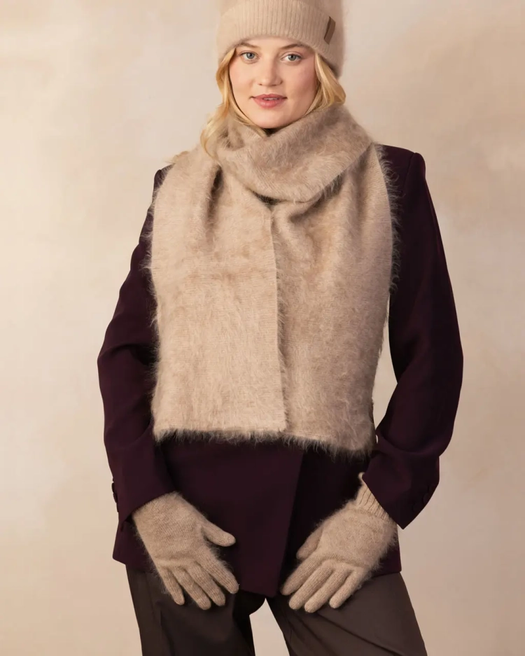 2194-kaszmirowe-rekawiczki-fluffy-piaskowy-bez-3.webp