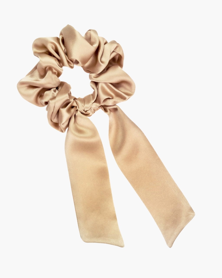 scrunchie-przewiazane-wstazka-zloty-2.jpg