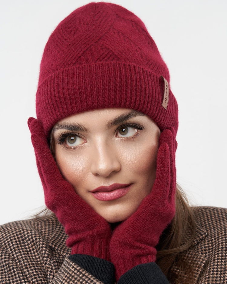 Kaszmirowa-czapka-z-jedwabną-podszewką-bordo-3.jpg