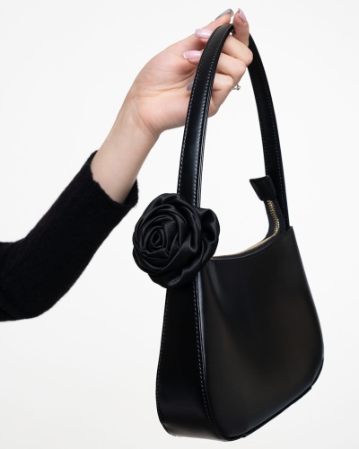 jedwabny-choker-z-różą-czarny-2.jpg