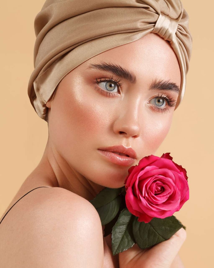 turban-jedwabny-złoty-2.jpg