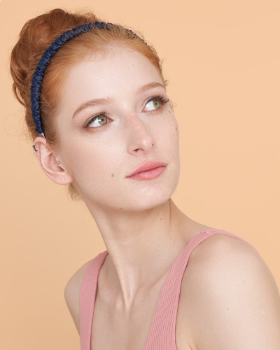 cienka-opaska-scrunchie-z-jedwabiu-granatowy-3.jpg