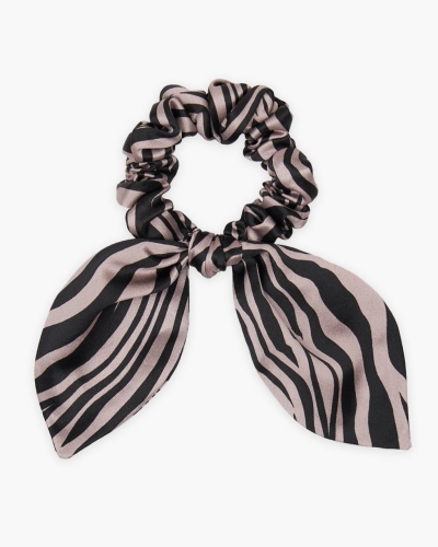 almania-gumka-jedwabna-z-uszkami-zebra-1.jpg