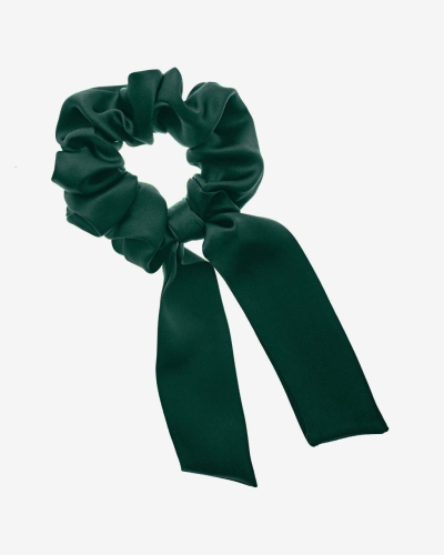 almania-scrunchie-jedwabna-przewiązana-wstążką-butelkowa-zieleń-1.jpg