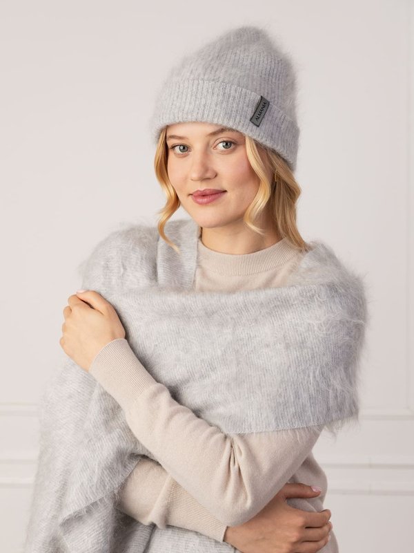 Czapka fluffy ALMANIA